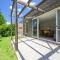 Denham Court Adorable 4Br house with Wifi &Parking