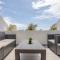 Garden City Pool and Sea view by LoveTene