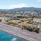 RITA MARE seafront villas heated Pools - 根纳迪