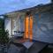 The Little Oak - tiny house with bed on mezzanine & terrace - from 1 to 4 p Disney, Paris & CDG - Pomponne