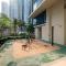 Cityscape View 2BR in Uptown BGC w 200mbps WiFi - Manila