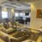 Modern-Chic Property for renting in Sheikh Zayed N2 - شقة أرضي بمدخل خاص- الشيخ زايد Family only - 十月六日城