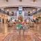 Naples Getaway with Fire Pit and Grill! - Naples