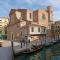 Charm apartment - close to Rialto and San Marco
