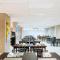 Cris Hotel