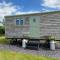 The Woolly Sheep Shepherd Huts