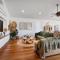Kia Orana Island Home with Pool