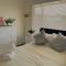 Esperance Little Units 2