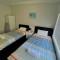 Esperance Little Units 3
