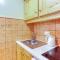 Apartment Chanteneige 403 by Interhome