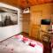 Ski-in/Ski-out Chalet, Quiet Location, and Jacuzzi - Vars