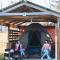 Cadeau Hiking and Accommodation