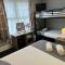 Corner House Hotel Gatwick with Holiday Parking - Horley