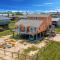 Hot Tub and Jacuzzi Suite! 100 steps from spacious beach and Jetty park! Generations Retreat Sleeps 26