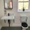 A perfectly located bright, modern ,Victorian flat