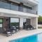 NEW! LUXURY VILLA “Nino” with private pool, sauna and padel court - بيوغراد نا مورو