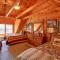 River Access and Game Room Piney Creek Cabin! - Piney Creek