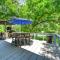 Luxury Riverfront Oasis with Boat Dock-Grill-Firepit! - New Braunfels