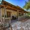 Luxury 23-ac Ranch Casita with Hot tub and Firepit! - Luckenbach