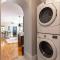 Broadway Suites - Stunning Downtown Condos
