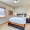 #402 Grand Lodge South Penthouse