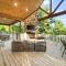 Double Arrow Cabin