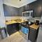 Quiet 1-Bedroom Loft near Entertainment District