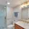 Elegant 4-Season Lake Geneva Condo with Fireplace!