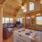 Yellowstone Cabin with Stunning Mountain Views - 利文斯顿