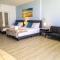 Rooftop-Pool Suite on Ocean Dr C505 - ميامي بيتش