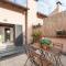 Charming patio house in San Lorenzo