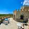 Magnífico Castillo privado, elevado en la roca - La Cabrera