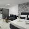 Nikis 20 Suites