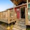Captain's Quarters and Cabins - 迪波湾