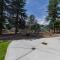 Renovated 2 bed 2 bath Near Arena and Downtown