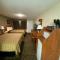 Angus Inn Motel - Angus