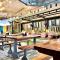 Lazy Dog Bed & Breakfast - Boracay
