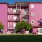 Ideal House