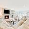 Balboa Island Diamond Resort Compound