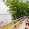 Lakefront Cabin and Cottages - 格林维尔