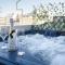 Nephele Jacuzzi Suites, The Luxury Suites - 塞萨洛尼基
