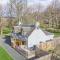 Gardener’s Cottage with Hot Tub - Blairgowrie