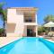 Villa Michaella - 500m from Golden Beach