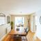 Sparrowhawk Cottage with Hot Tub