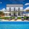 Villa Isabella by OCvillas