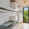 4 Bedroom Beautiful Home In Grenaa