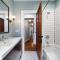Walkable 2BR near Findlay Market Downtown UC - سينسيناتي