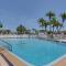 Cozy Jensen Beach Home Pool Access, Walk to Beach - 詹森比奇