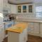 Cozy Jensen Beach Home Pool Access, Walk to Beach