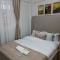 Zoe Homes Oak Villa Apartment 1 and 2 Bedroom 201